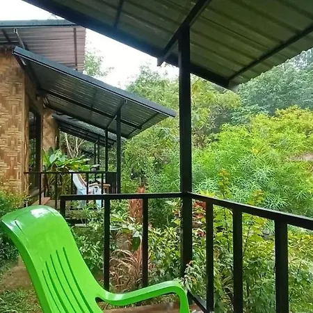Koh Mook Bamboo Bungalows Esterno foto